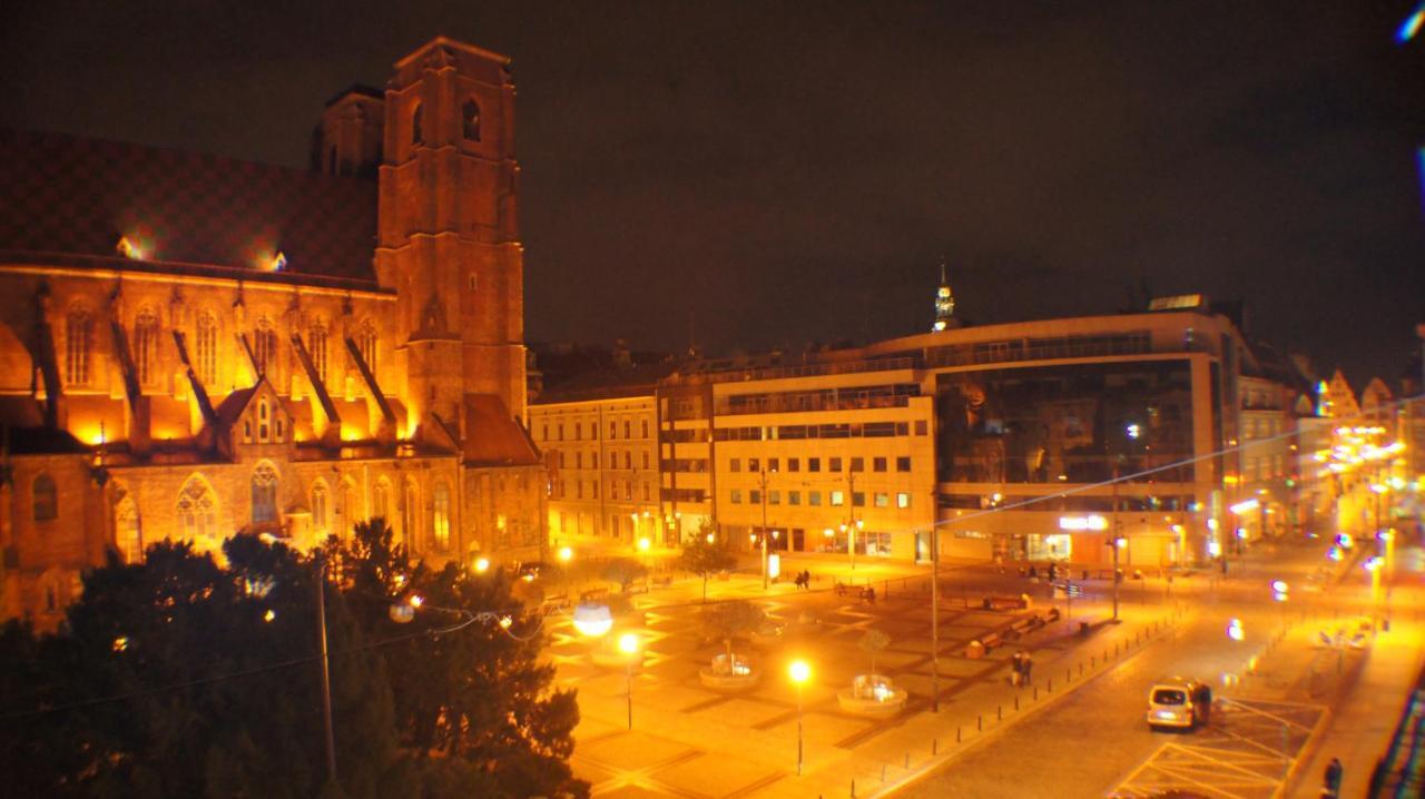 Apartment Amik Apartament-night View Wroclaw